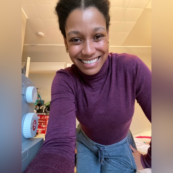 Meet your Posher, Jamara - Picture 2 of 2